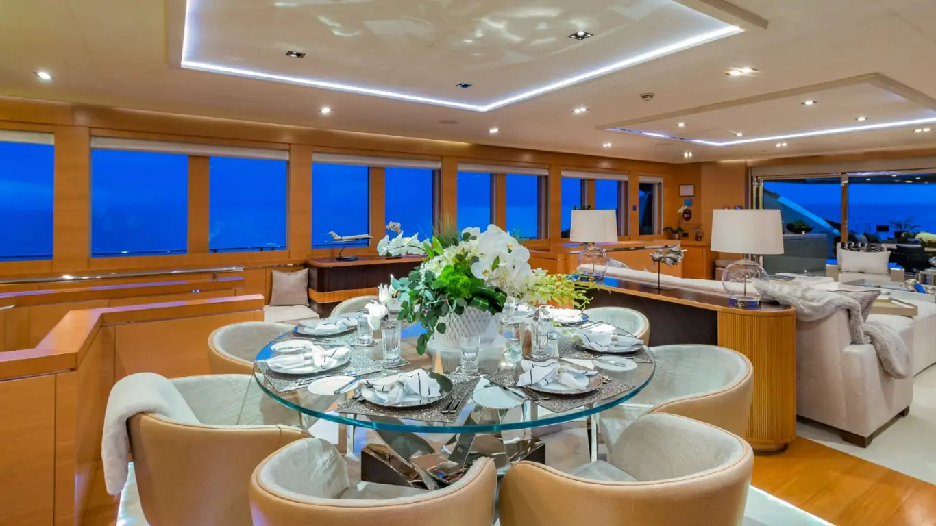 Yacht DB9 171 | Yachts