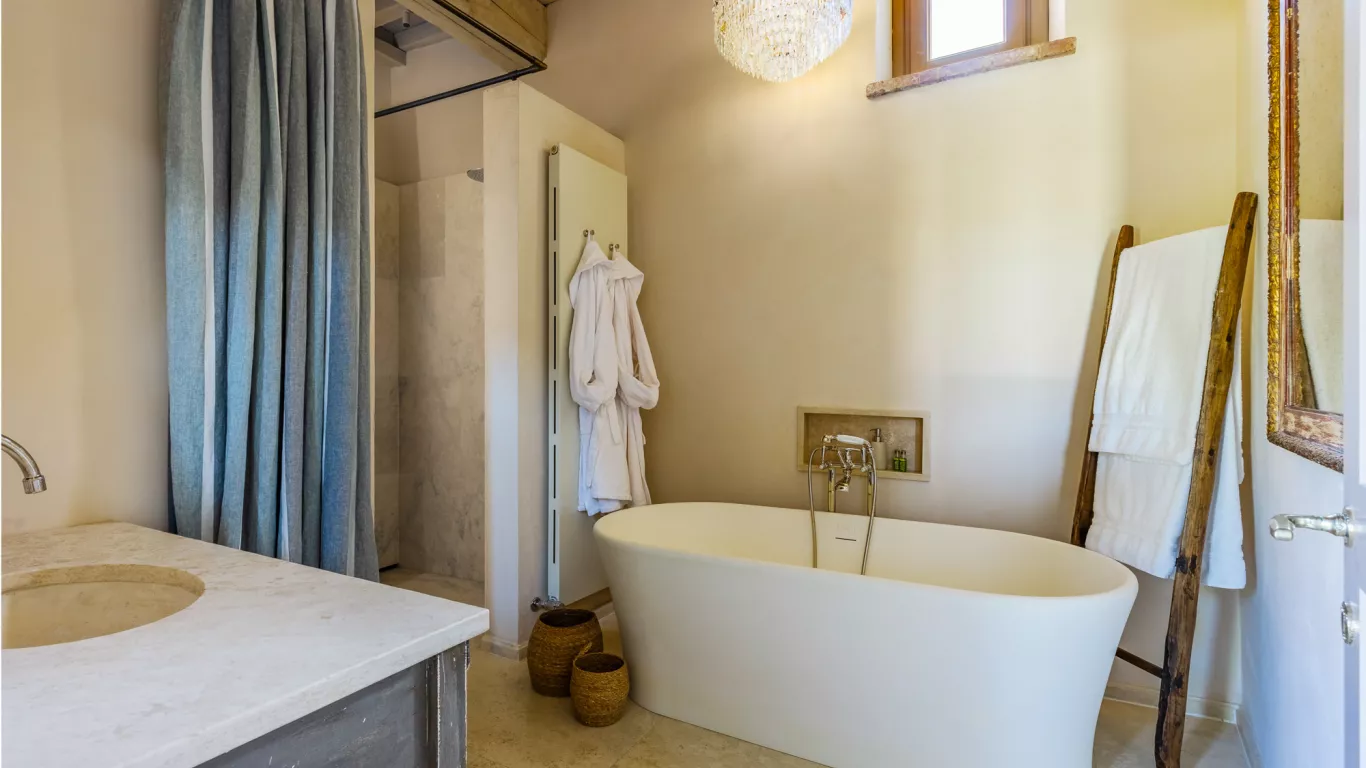 Noam Radicondoli | Tuscany