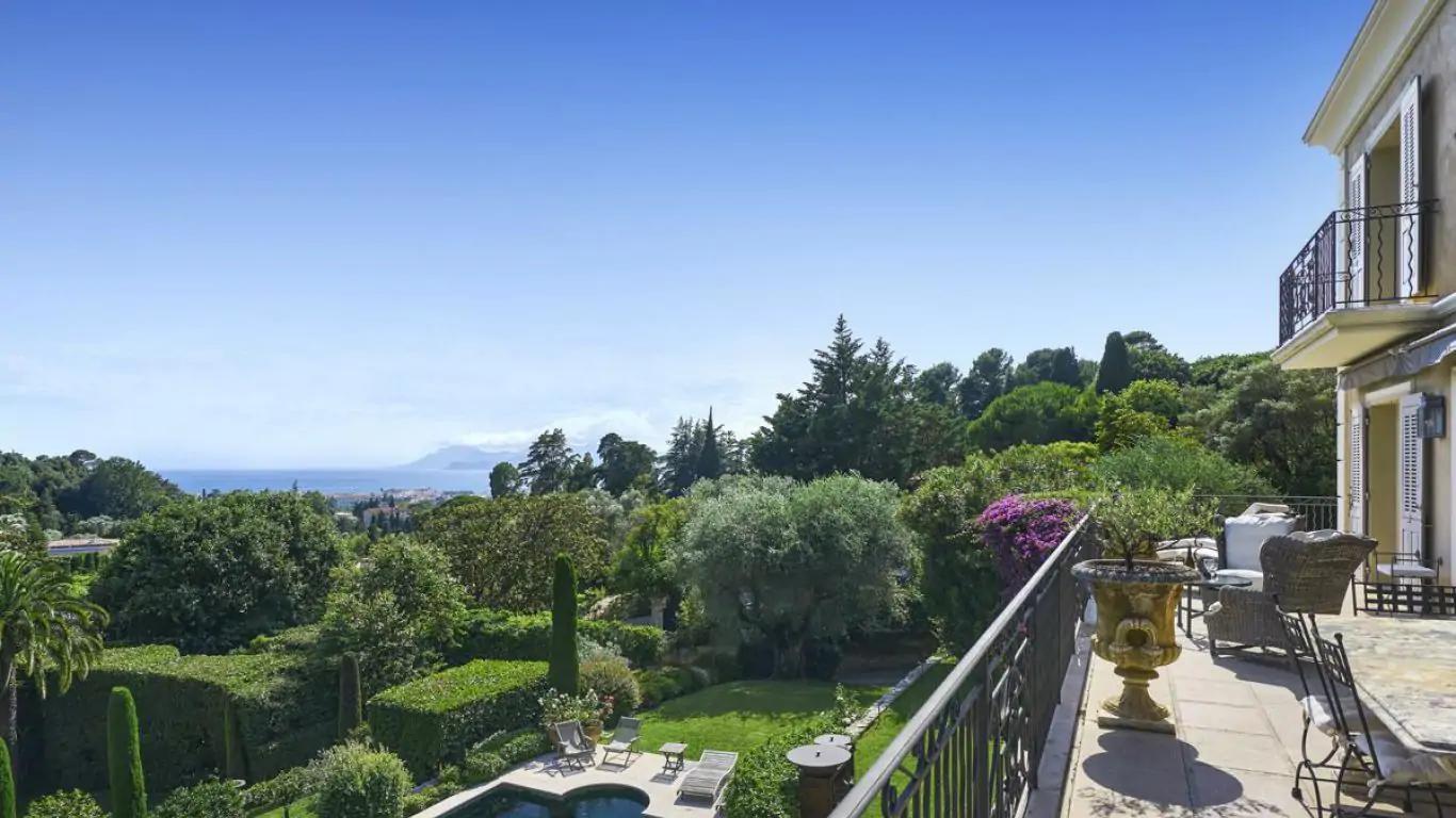 Villa Peregrine | Cannes