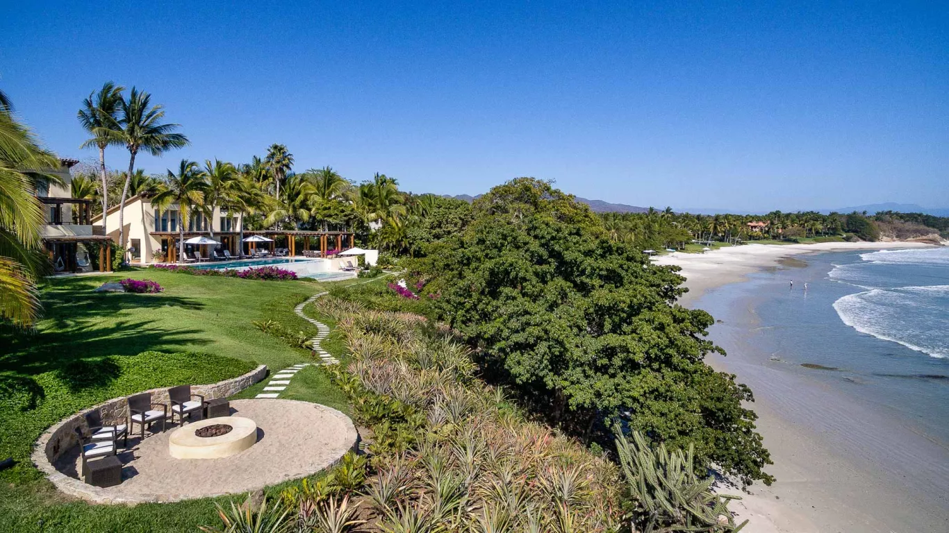 Jaguar Estate | Punta Mita