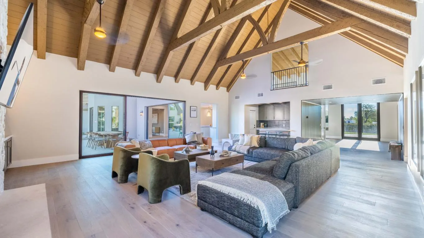 Grand Estate on Sunnyside | Arizona