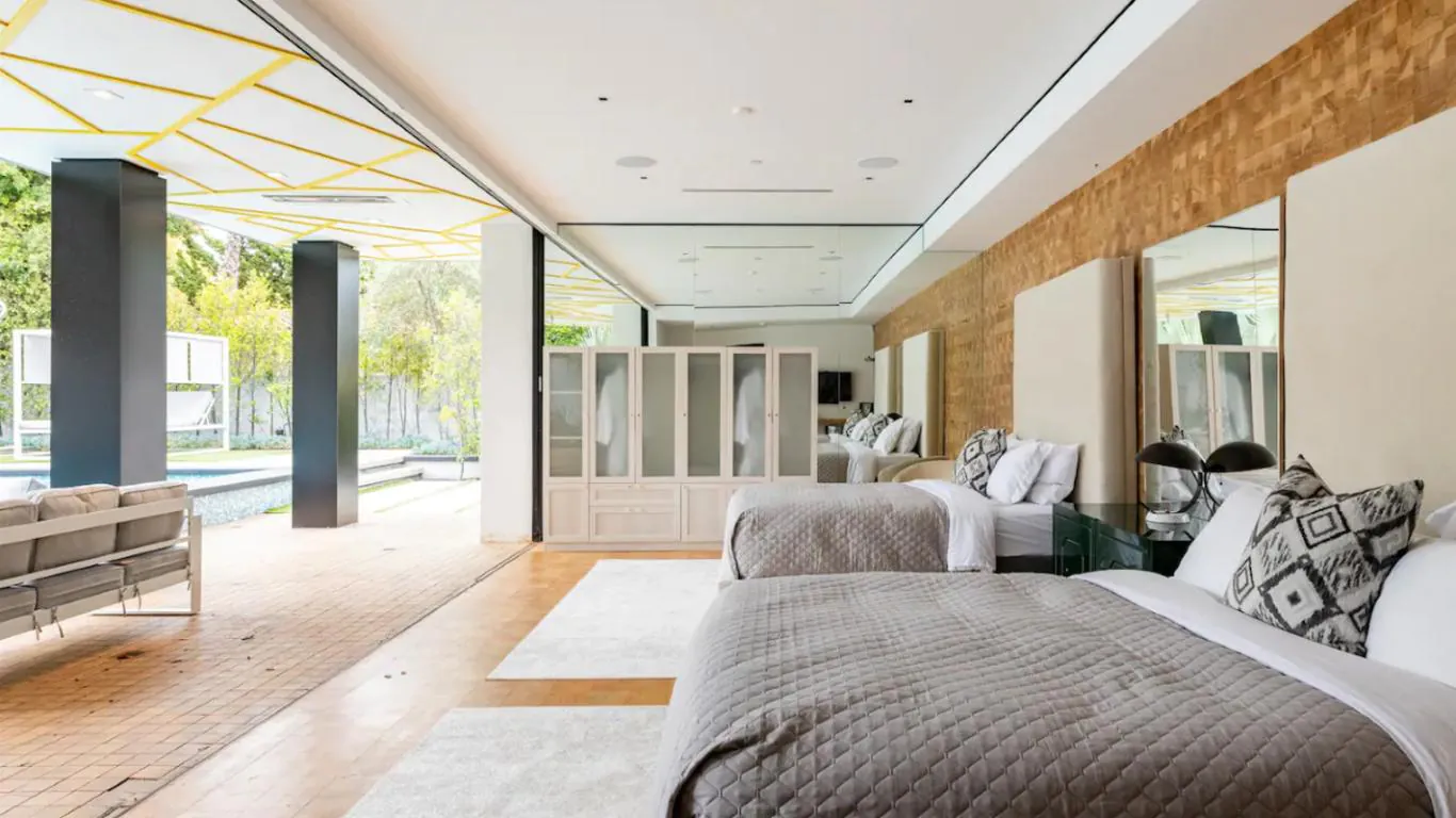 Villa Isabelle | Los Angeles