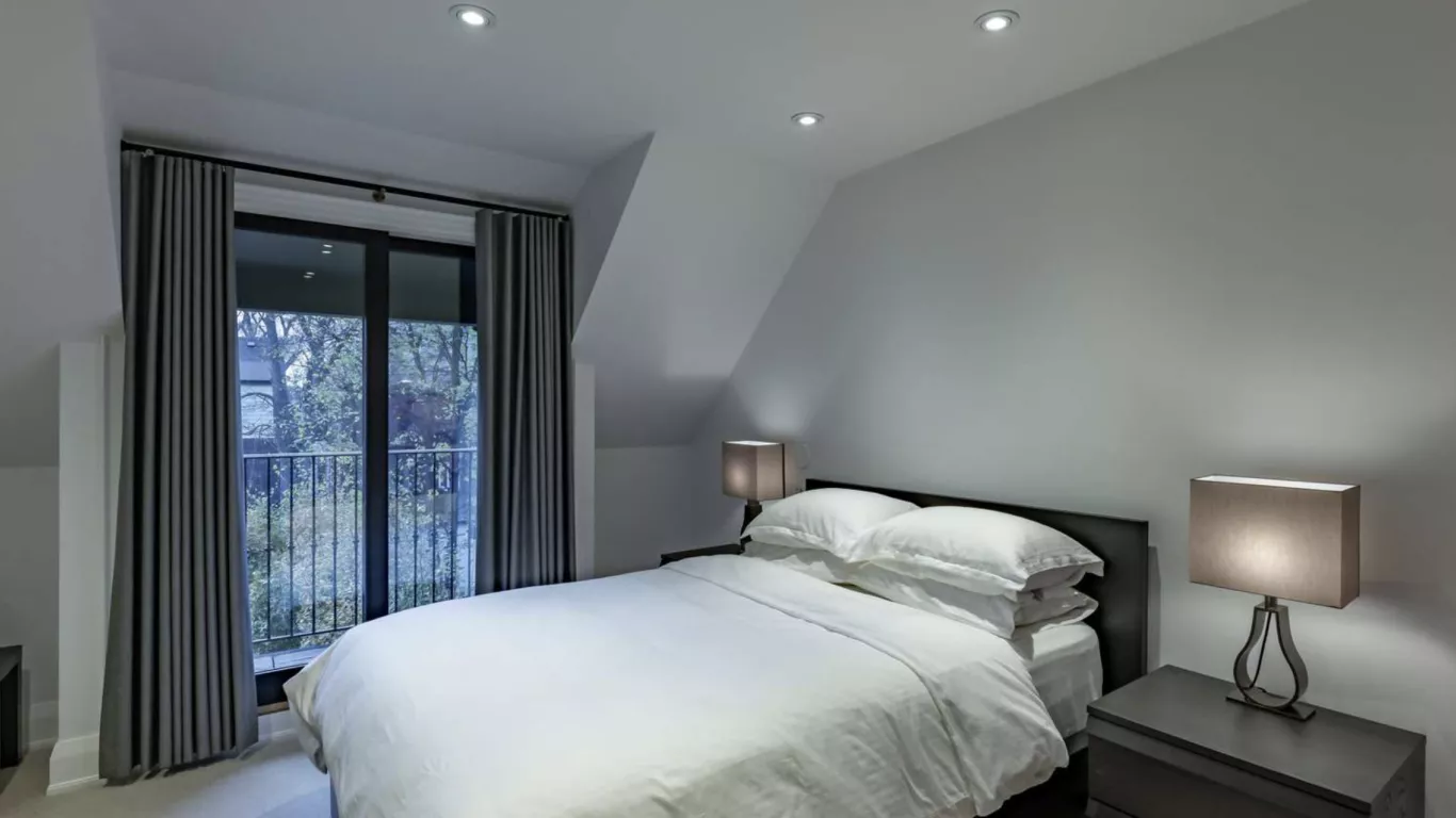 Villa Helena | Toronto