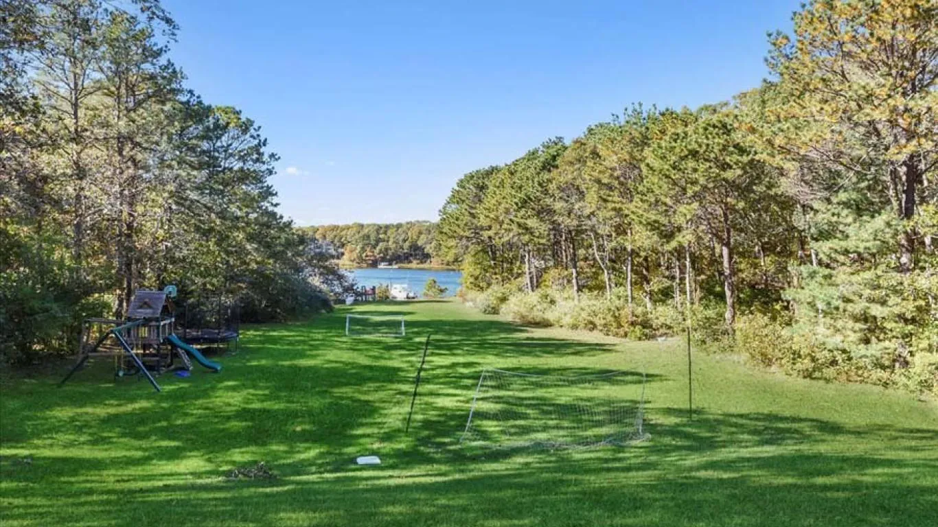 Villa Everly | Cape Cod