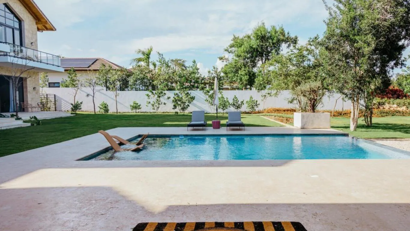 Casa Roble | Casa De Campo