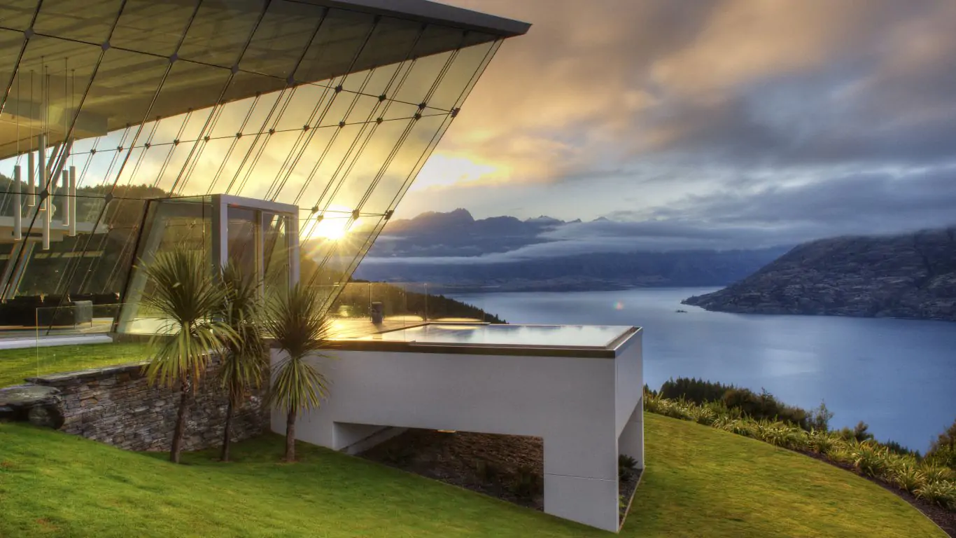 Jagged Edge House | New Zealand