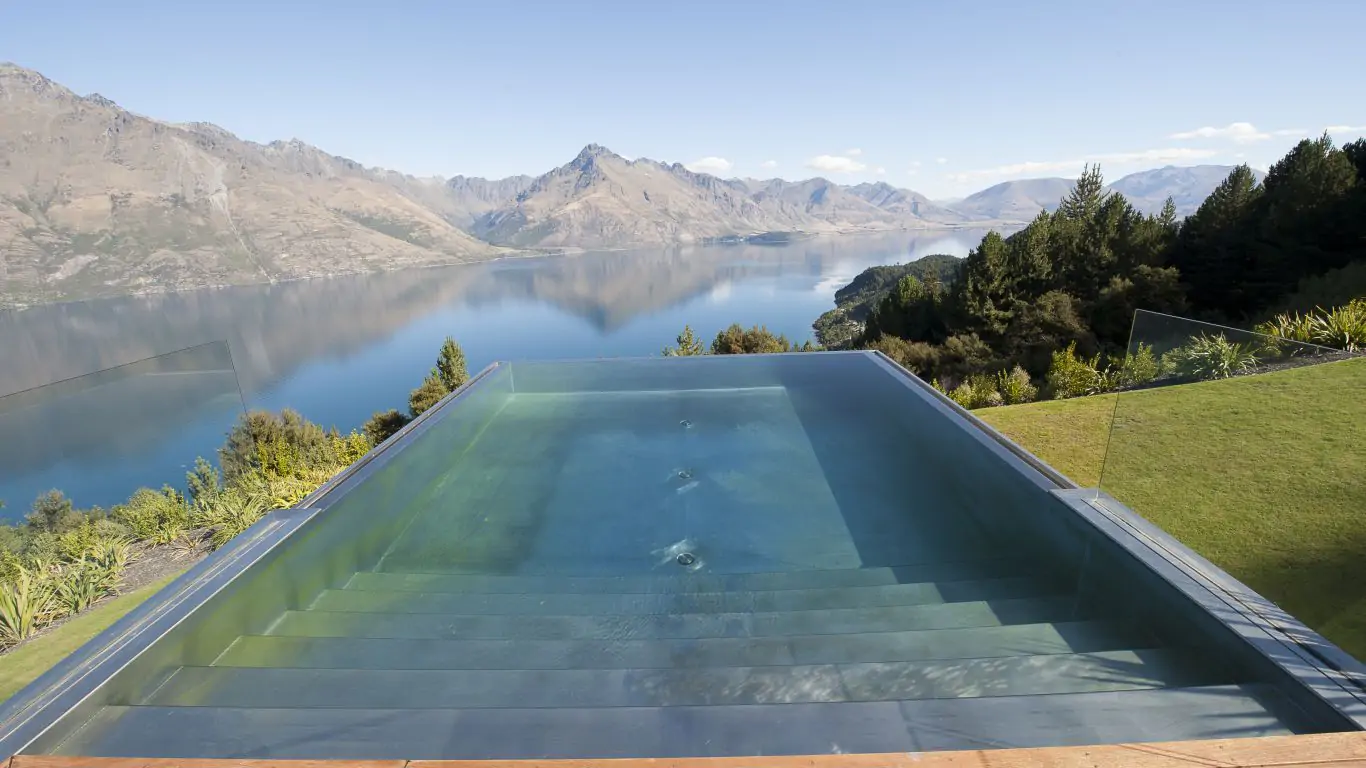 Jagged Edge House | New Zealand