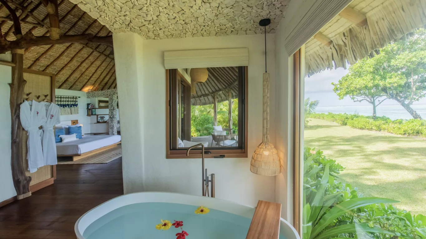 Motu Nao Nao Island | Pacific Ocean Islands