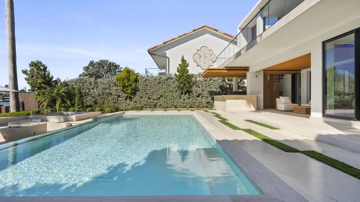Villa Raya | Miami
