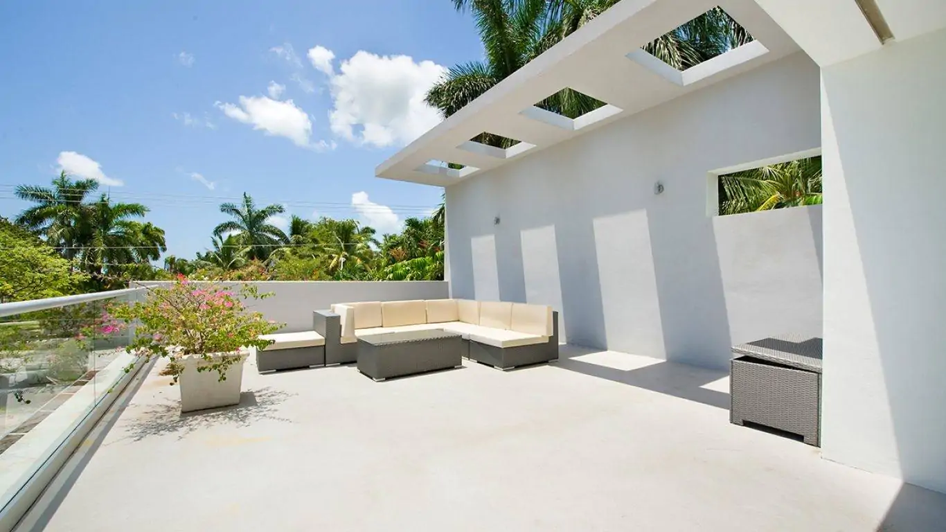 Villa Kayla | Miami