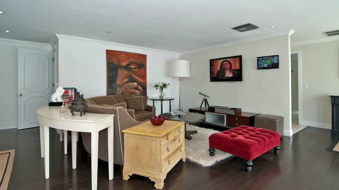 Villa Leighton | Miami