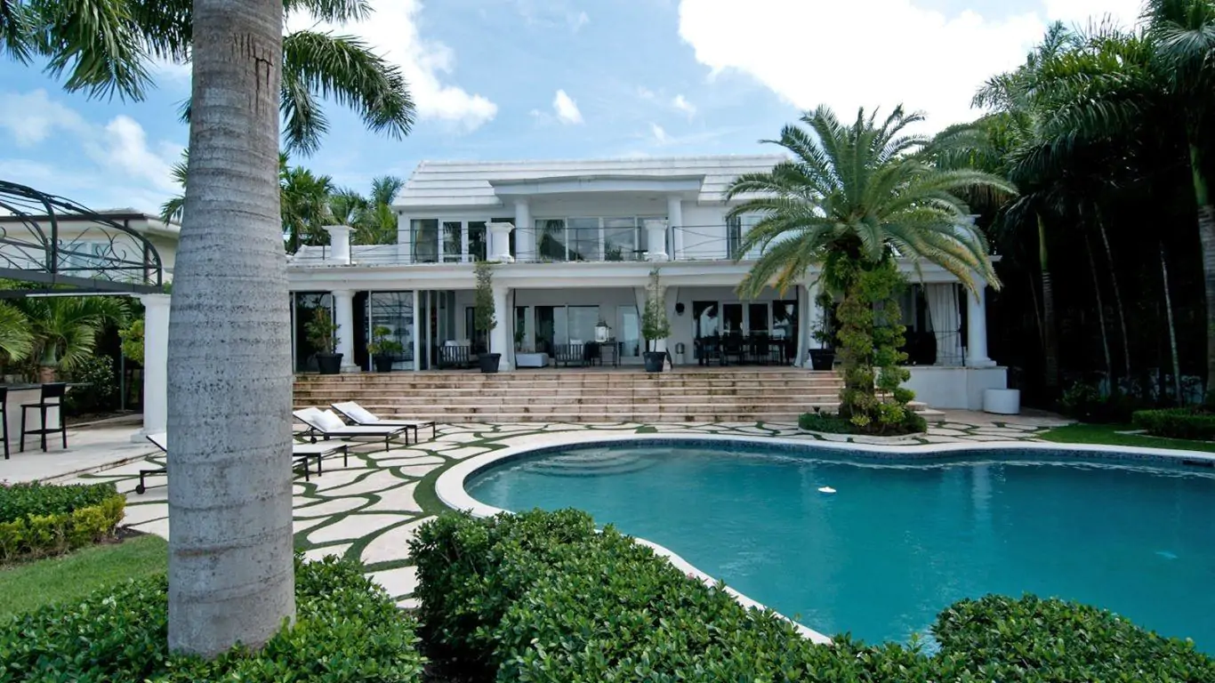 Villa Leighton | Miami