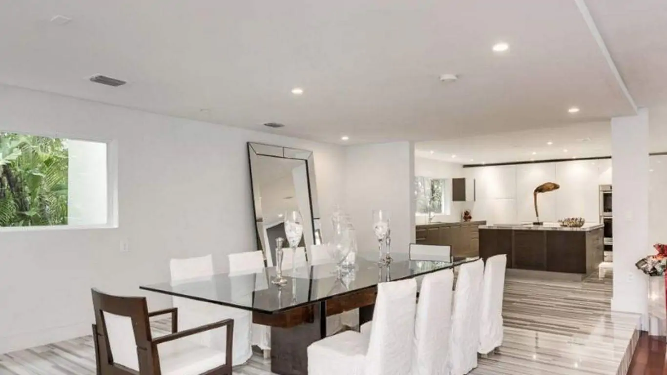 Villa Orchid | Miami