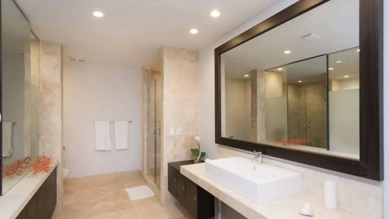 Villa Orchid | Miami