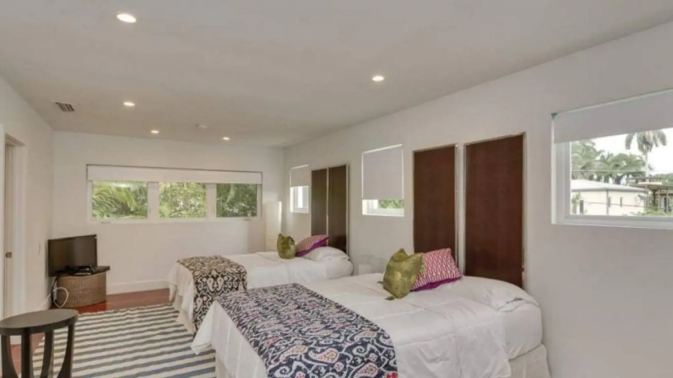 Villa Orchid | Miami