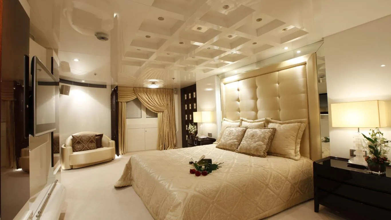 Yacht Vera 171 | Yachts