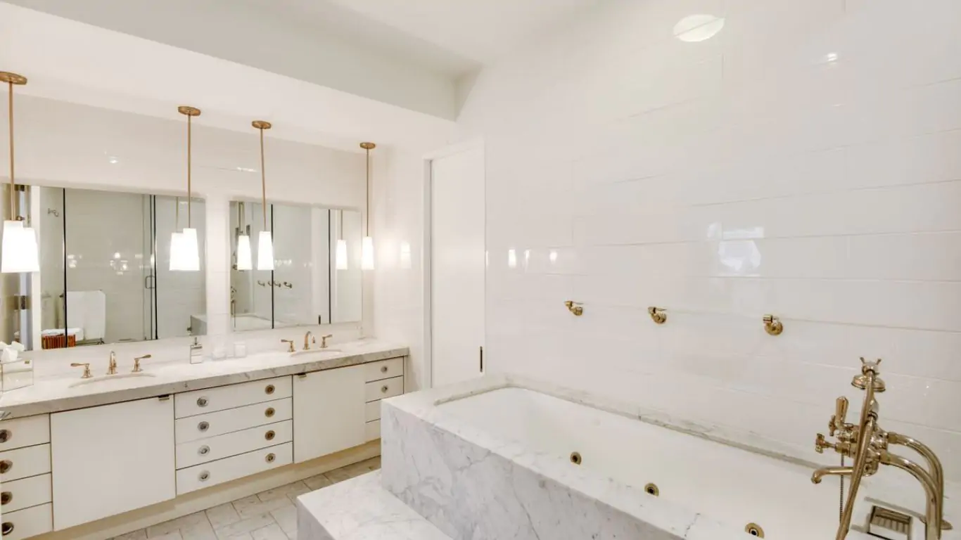 Apartment Drake | New York City