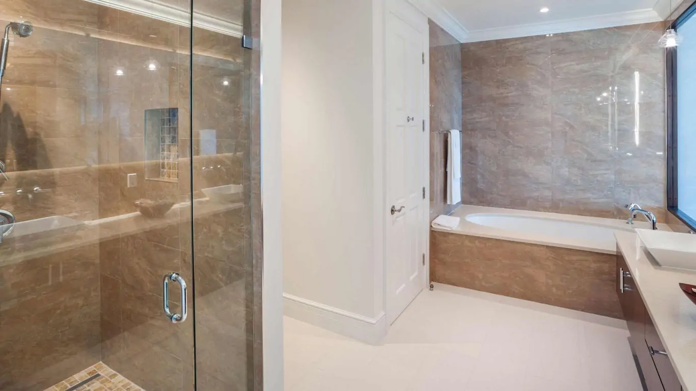 Kaia Kamina | Cayman Islands