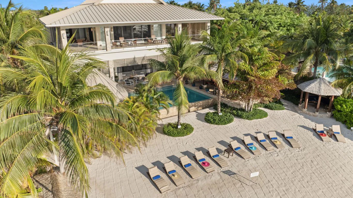 Villa Paradis Sur Mer | Cayman Islands