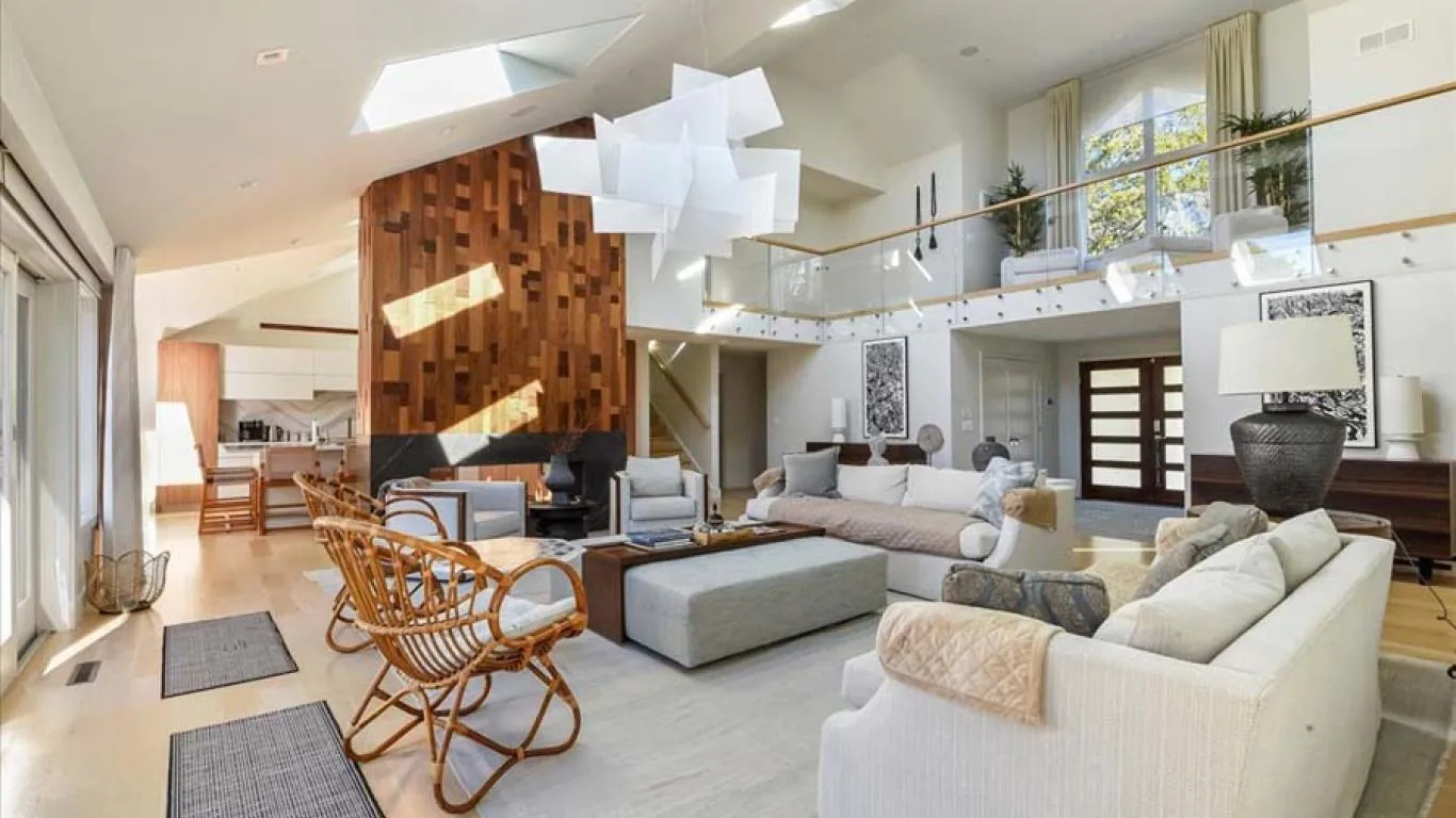 Villa Everly | Cape Cod