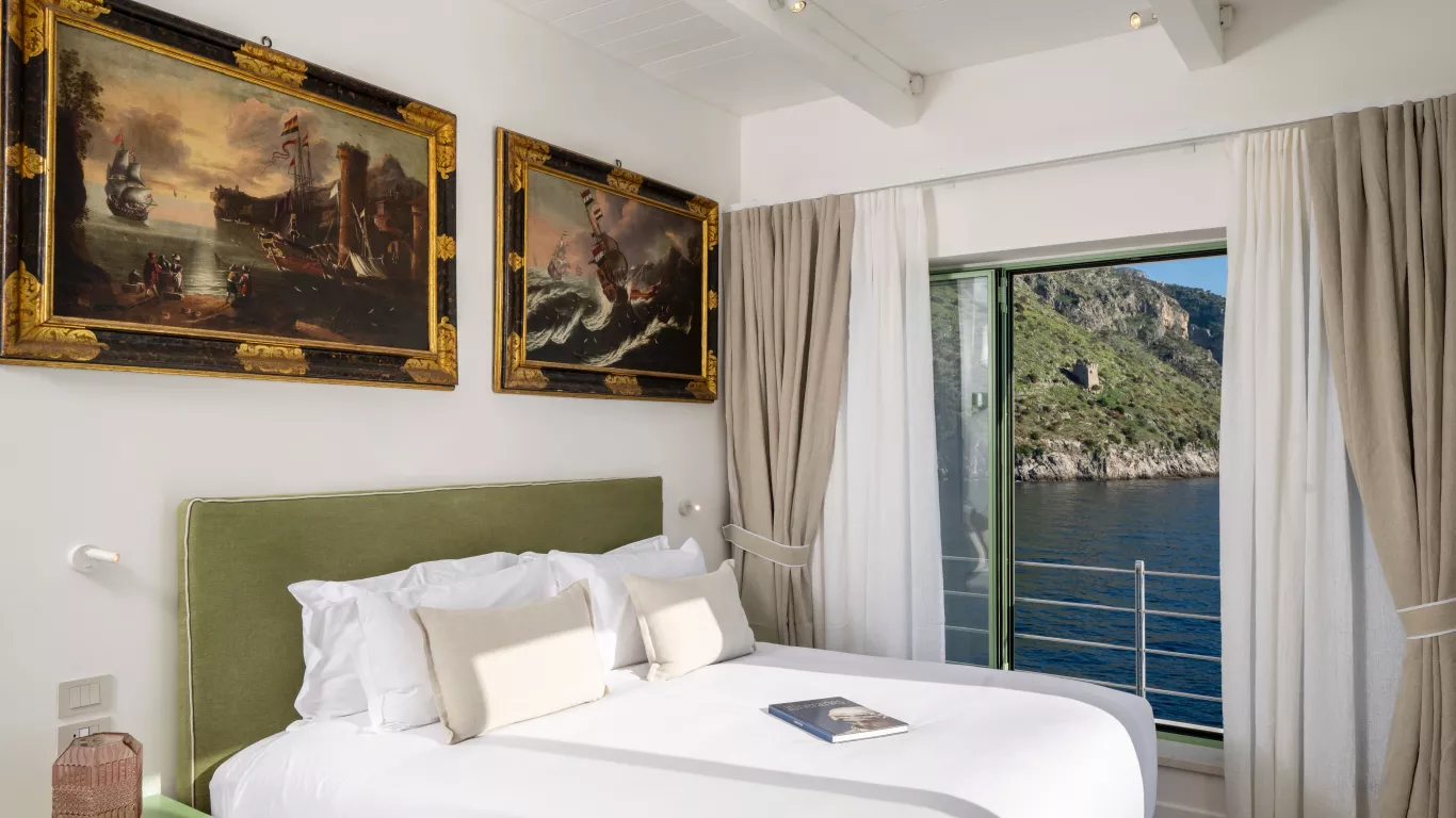 The Secret Island | Amalfi Coast