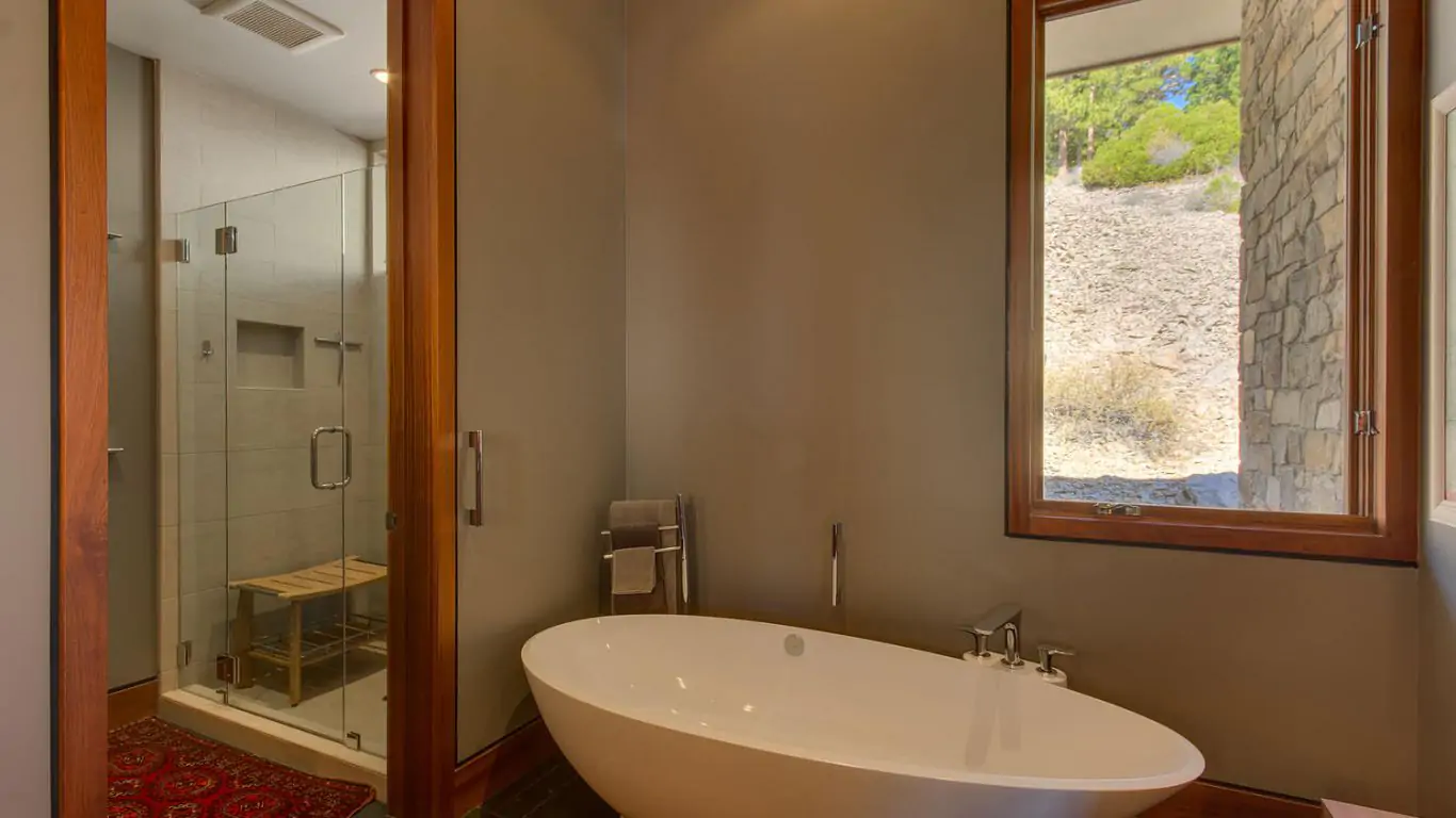 Villa Alexis | Lake Tahoe