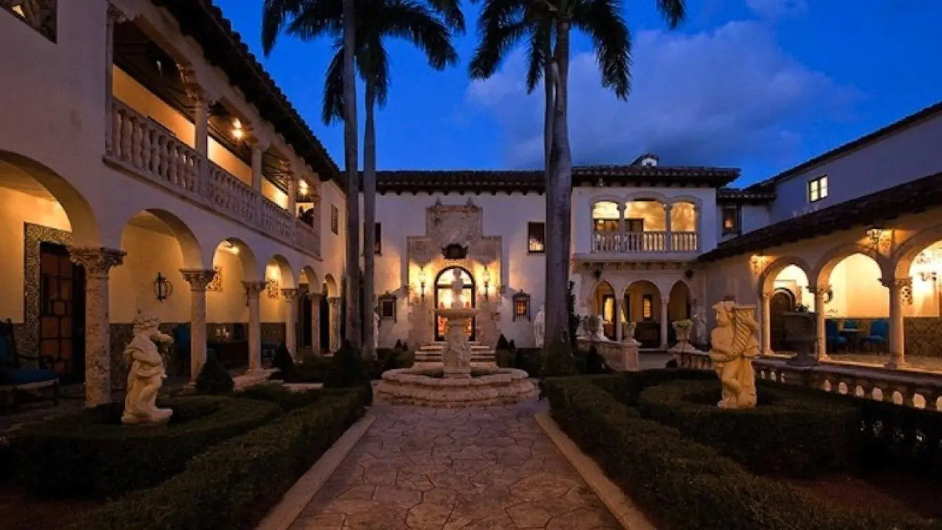 Villa Gretchen | Miami
