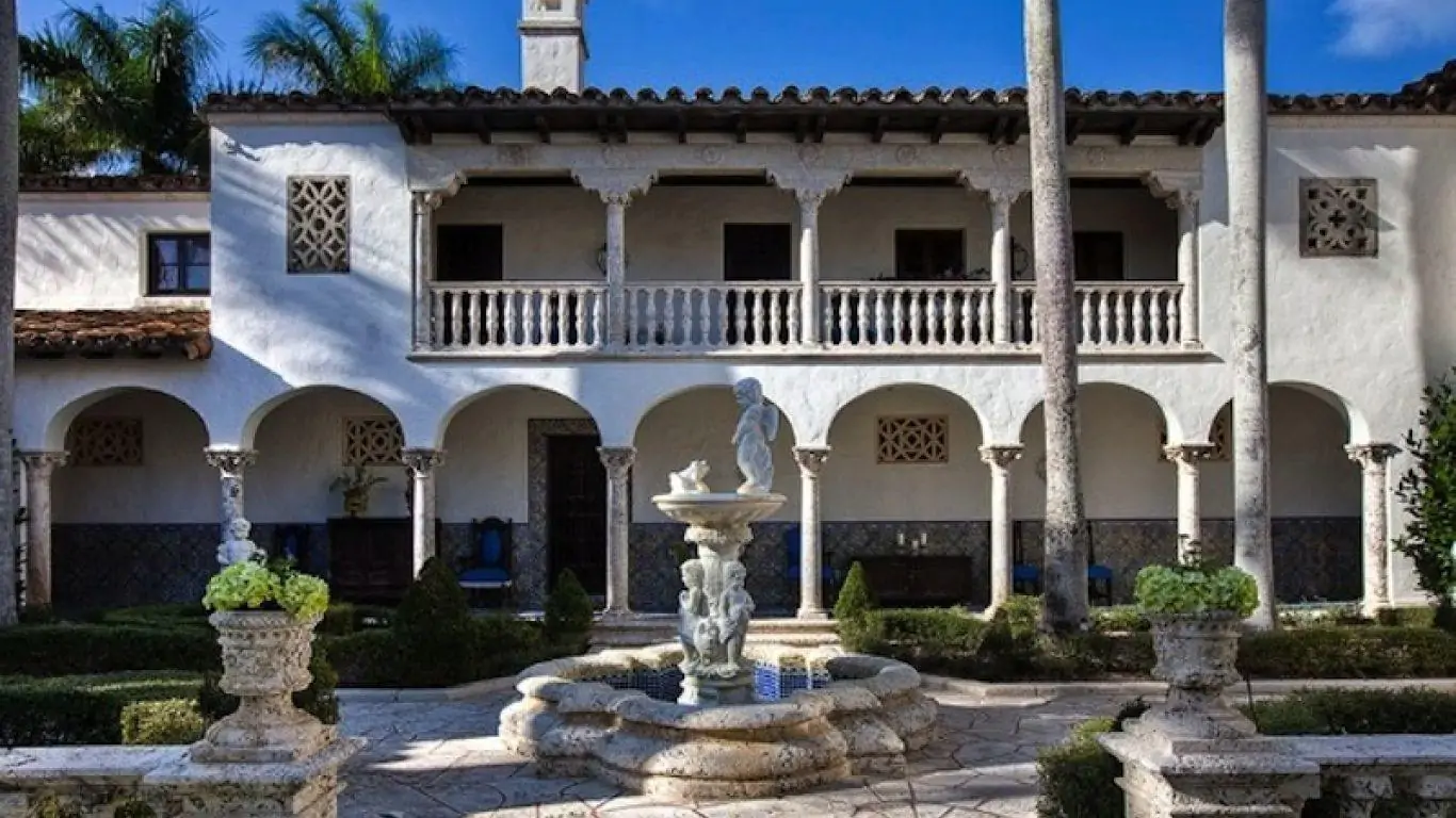 Villa Gretchen | Miami