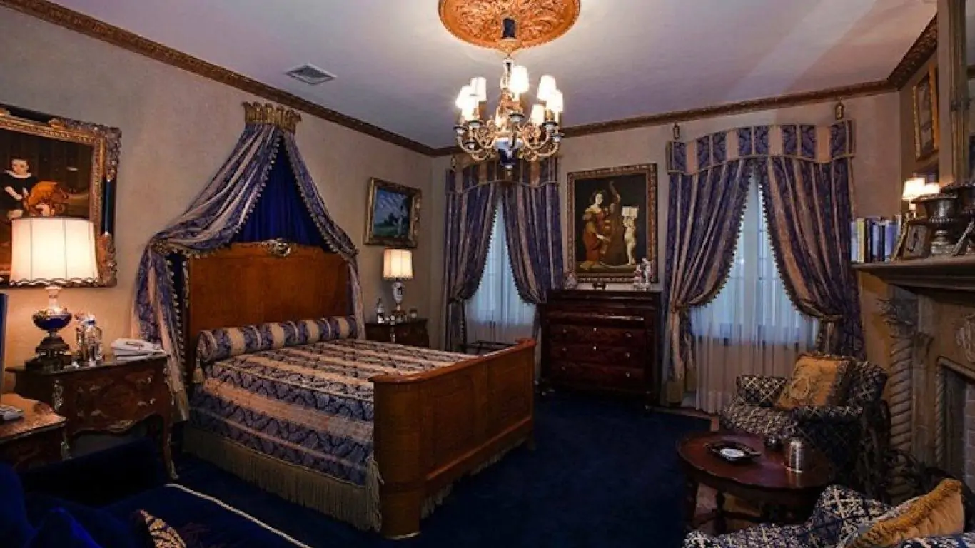 Villa Gretchen | Miami