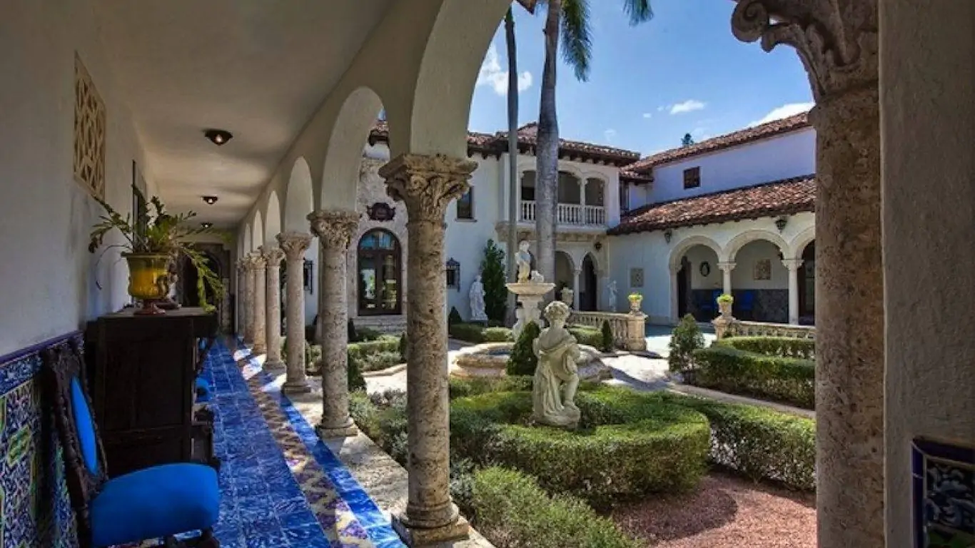 Villa Gretchen | Miami