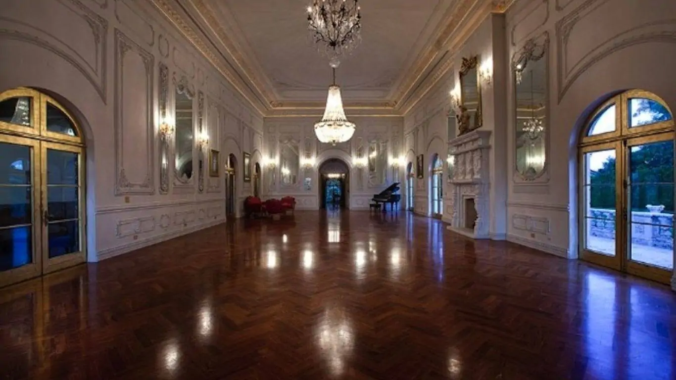 Villa Gretchen | Miami