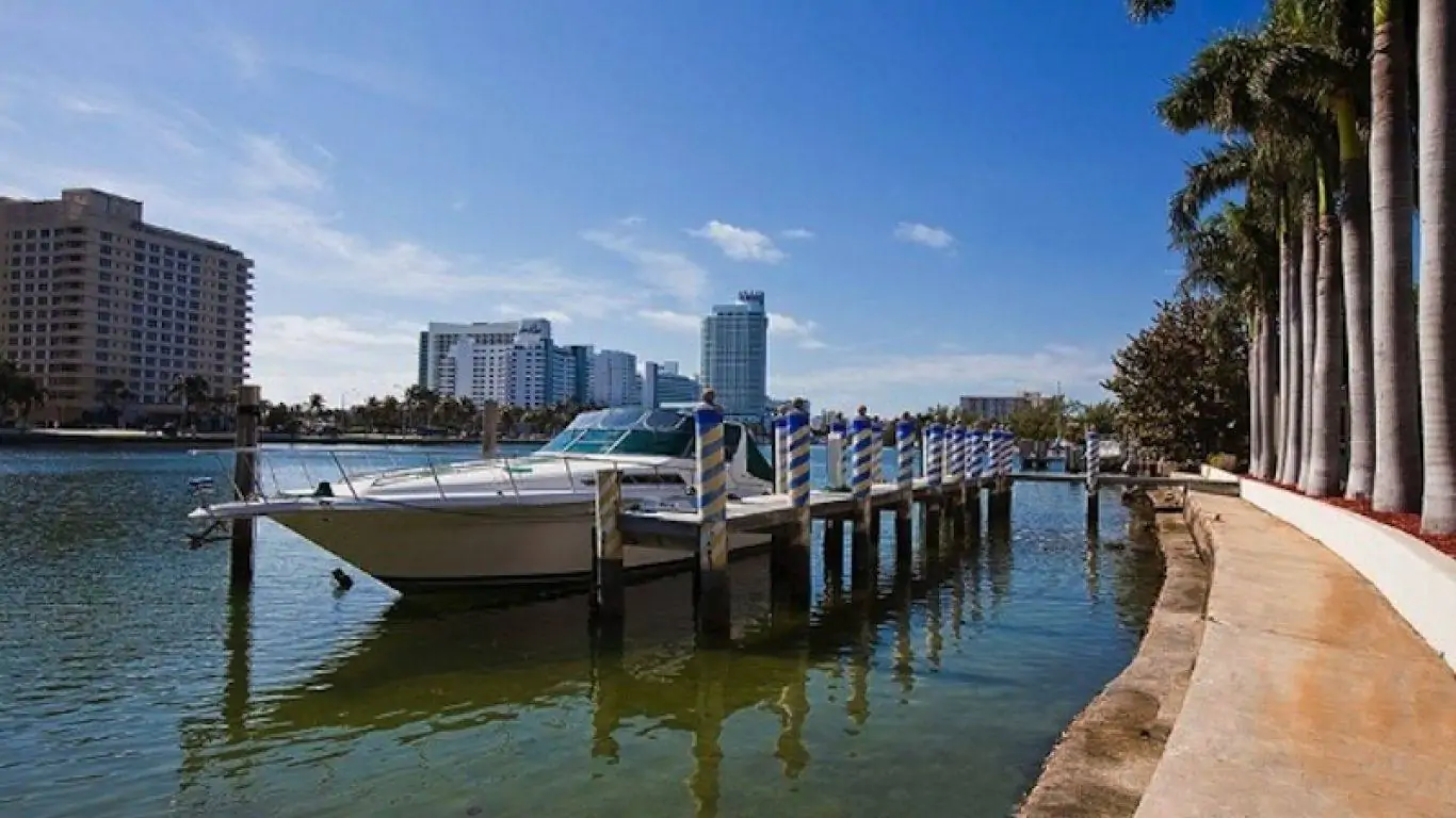 Villa Gretchen | Miami