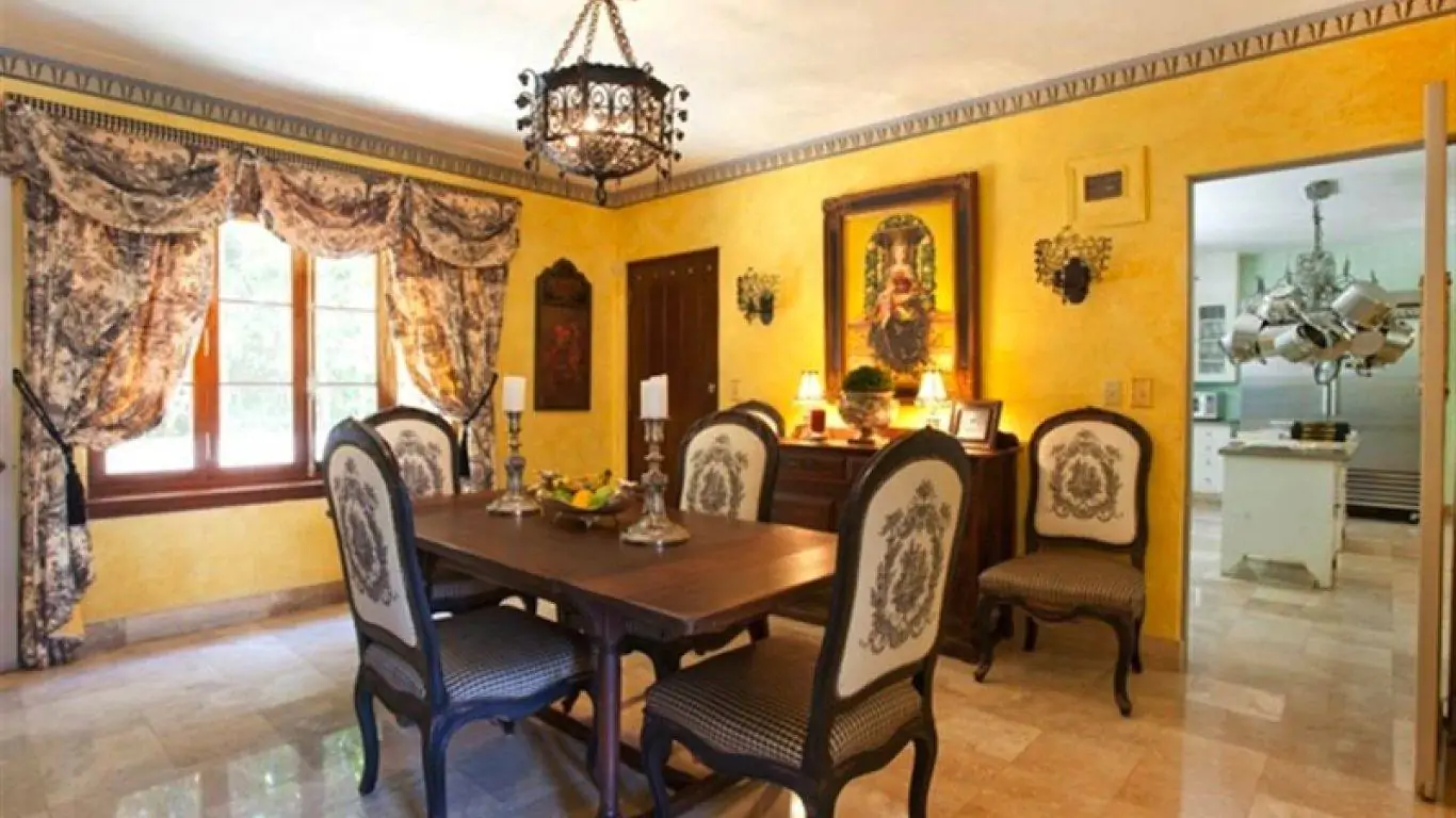 Villa Gretchen | Miami