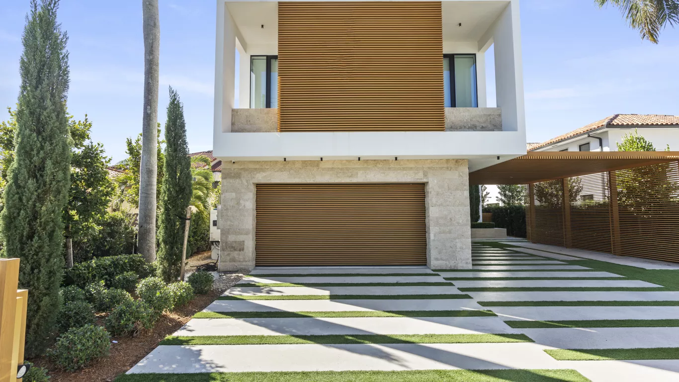 Villa Raya | Miami