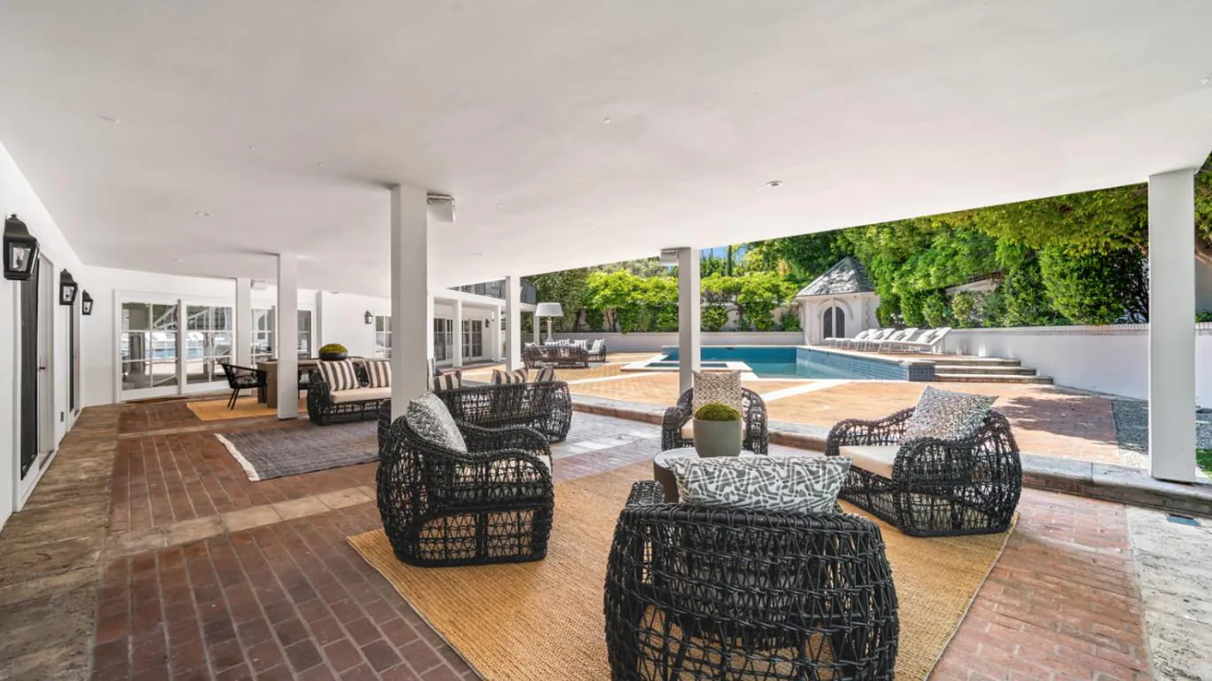 Villa Angelina | Los Angeles