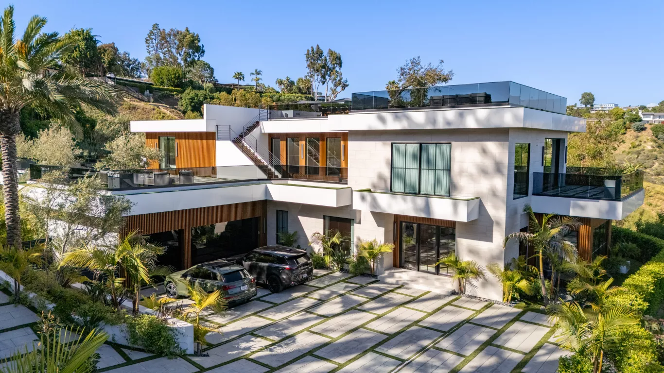 Villa Irena | Los Angeles
