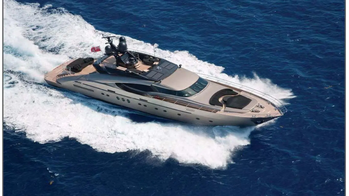 Yacht Defiant 136 | Yachts