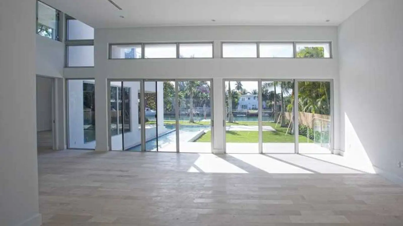 Villa Hazel | Miami