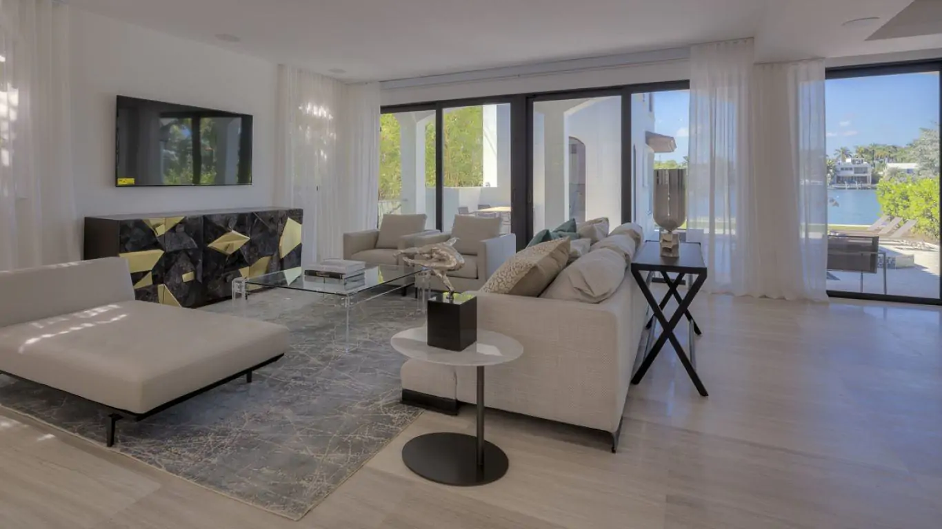 Villa Trinity | Miami