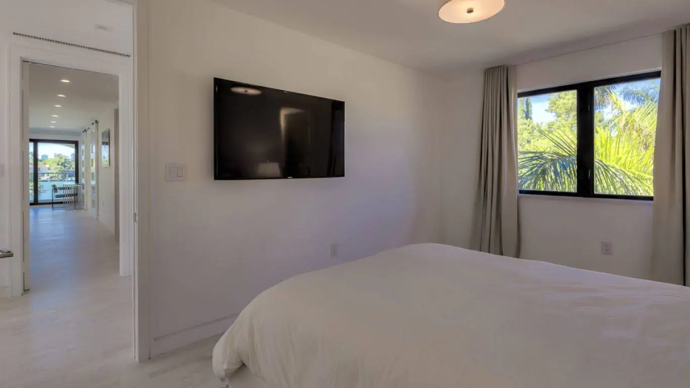 Villa Trinity | Miami