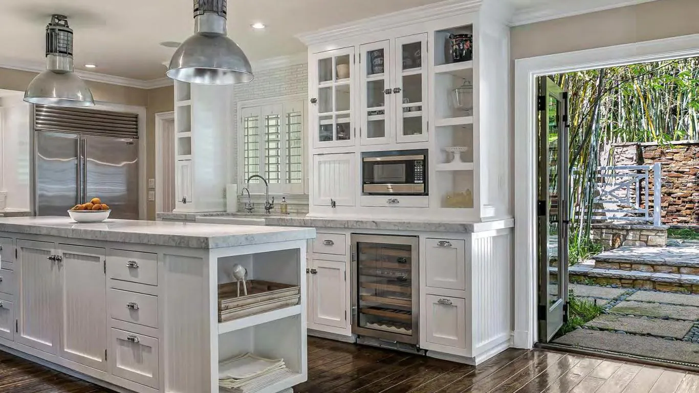 Villa Antonina | Los Angeles