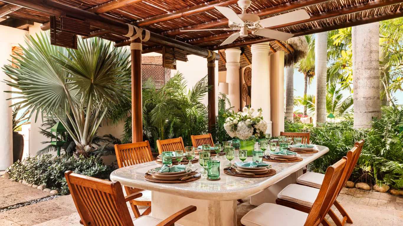 Bajacu | Turks and Caicos