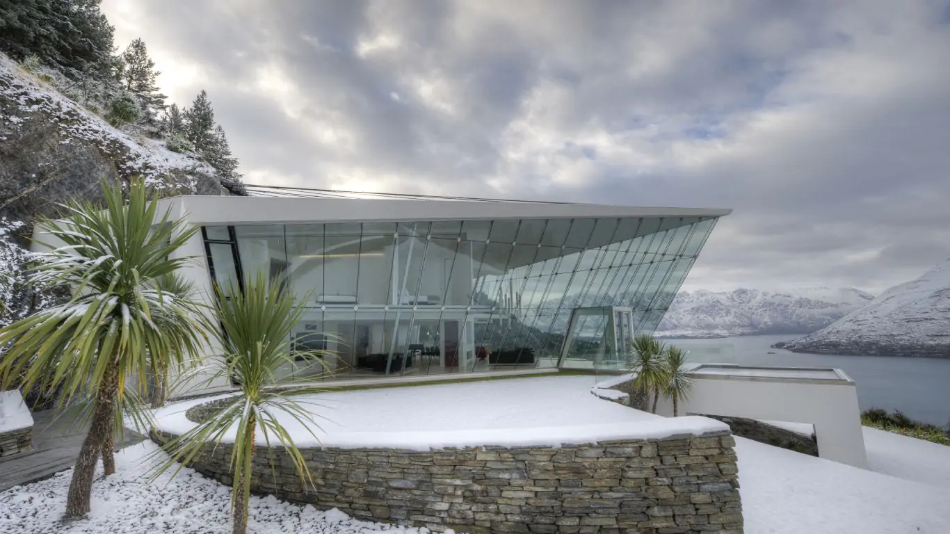 Jagged Edge House | New Zealand