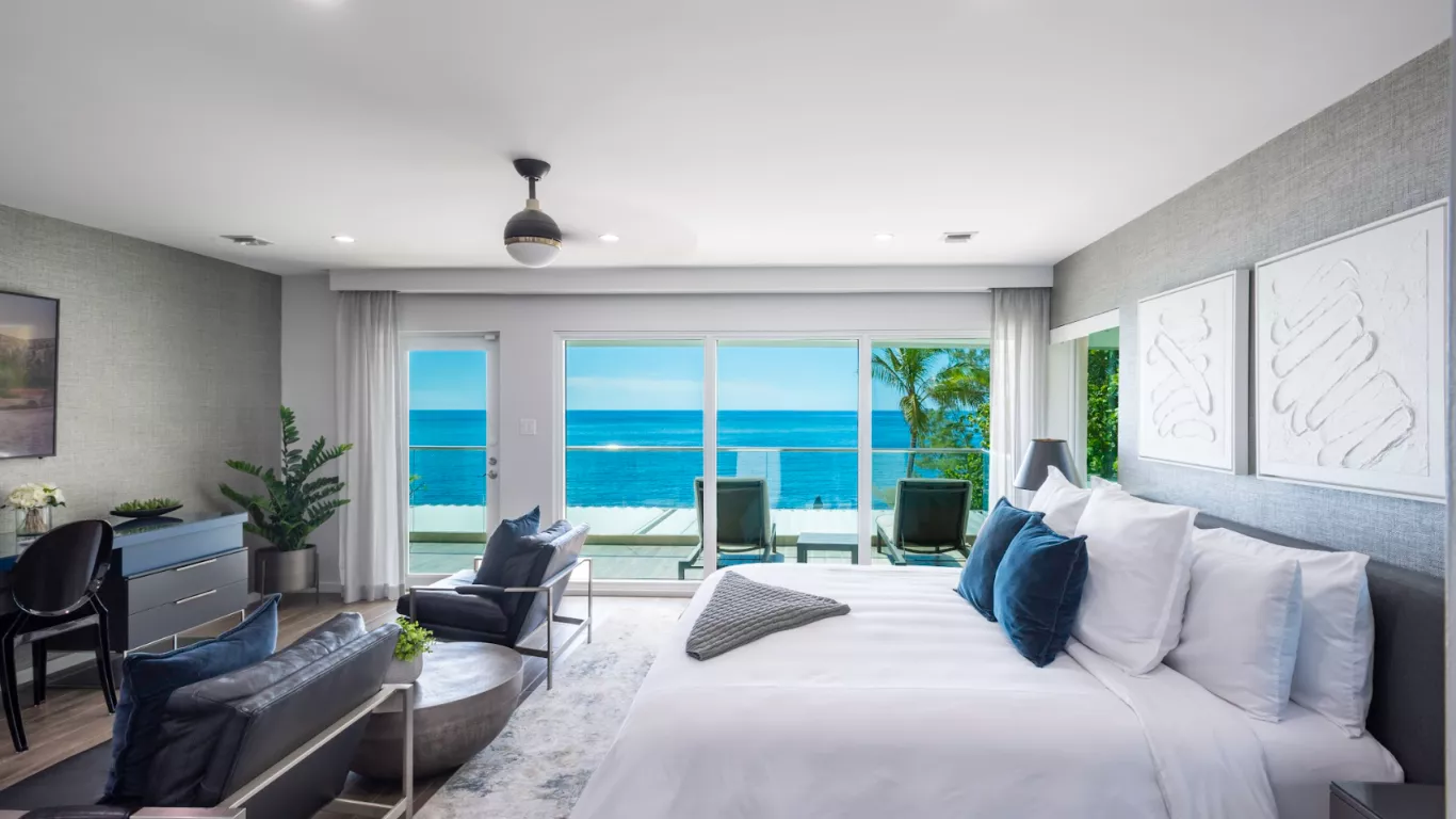 The Palm Estate | Cayman Islands