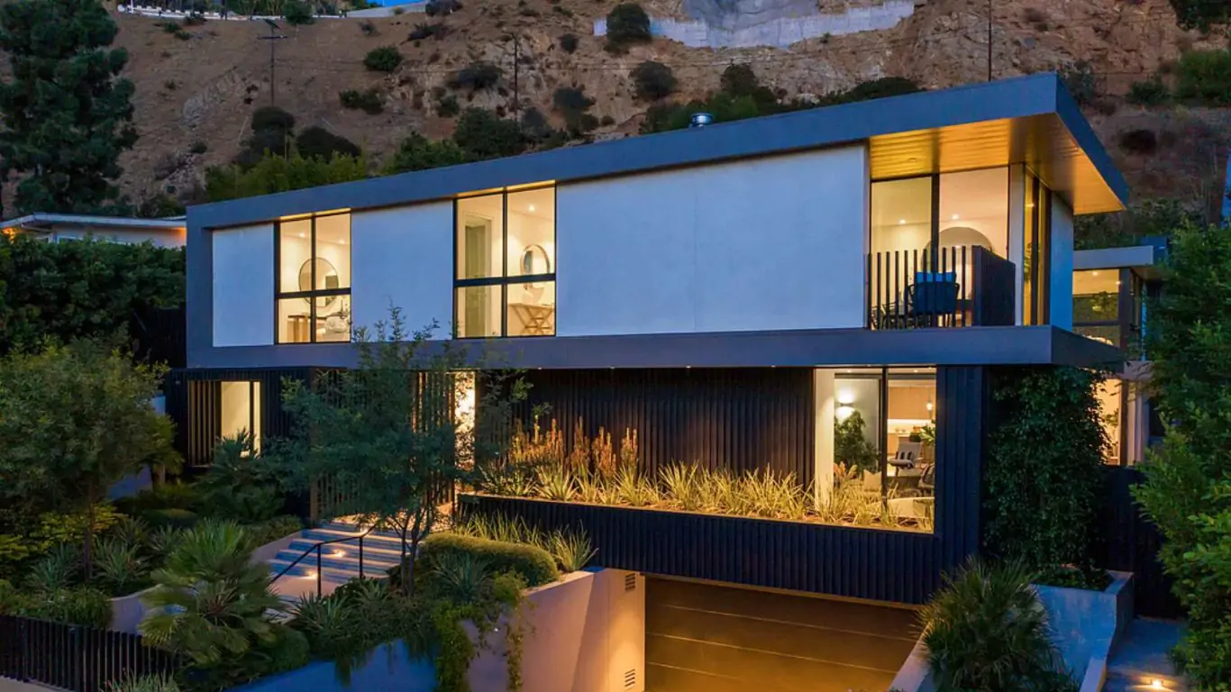 Villa Dania | Los Angeles