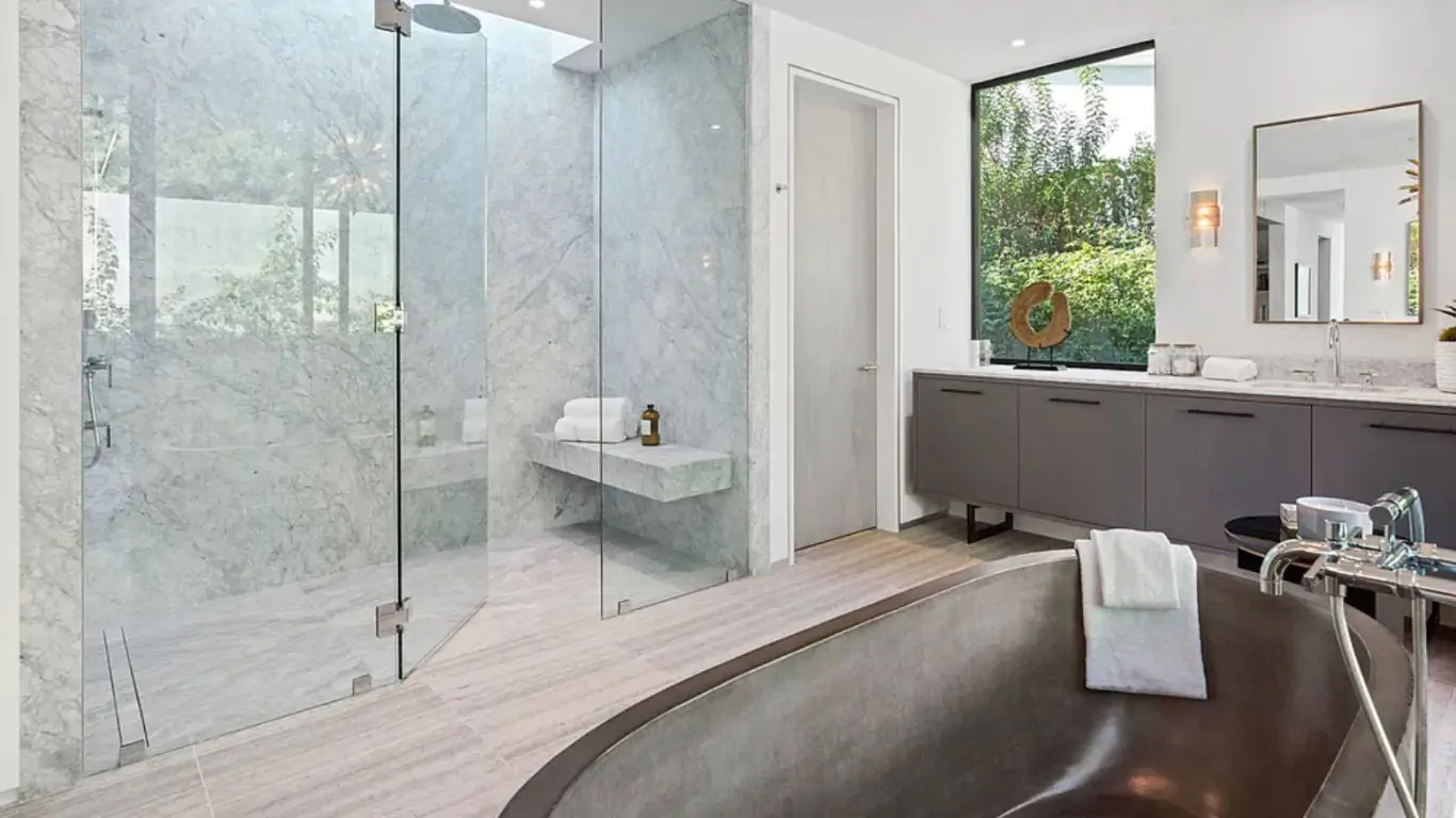 Villa Dania | Los Angeles