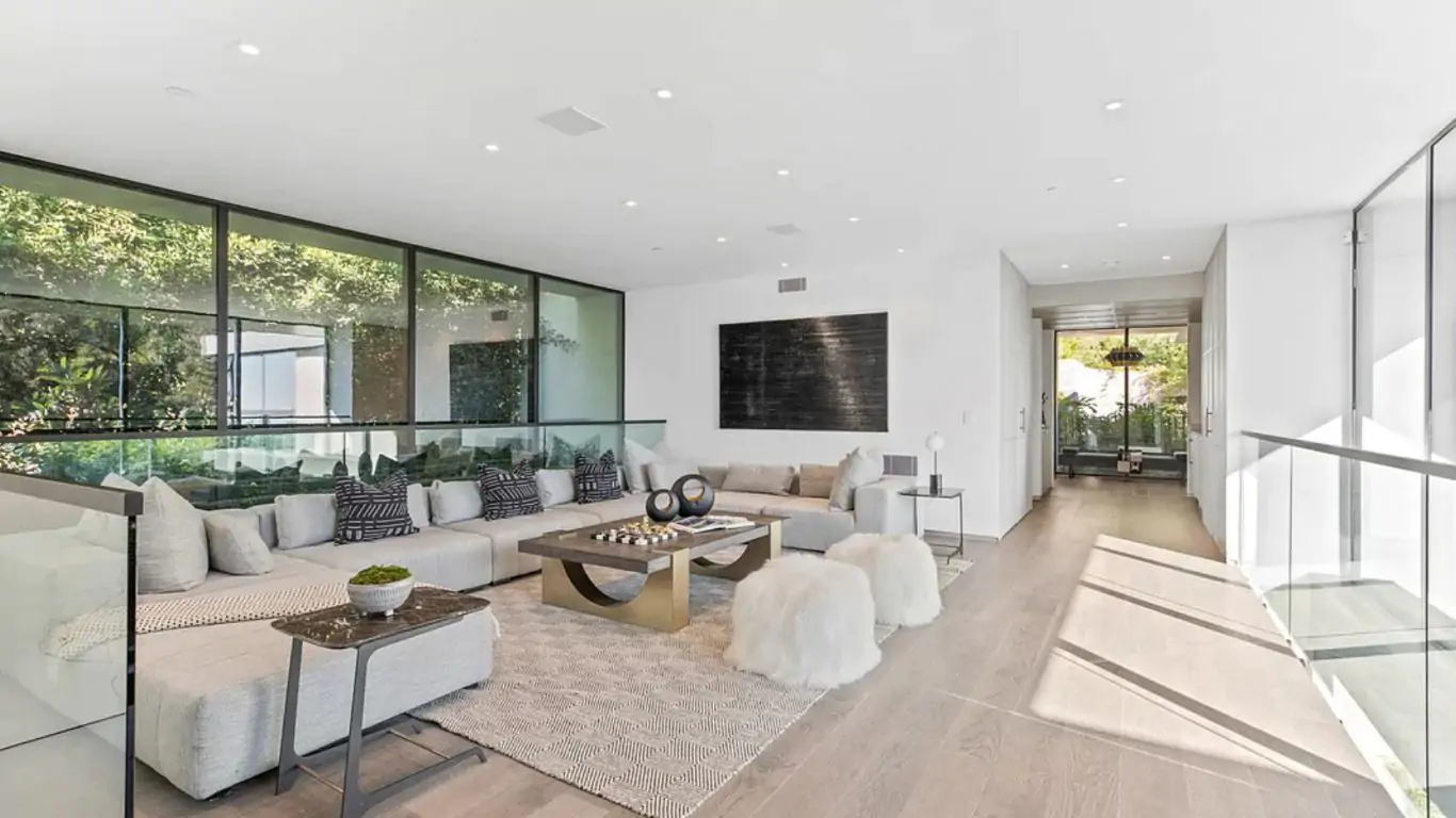 Villa Dania | Los Angeles