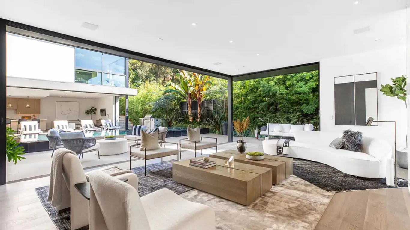 Villa Dania | Los Angeles