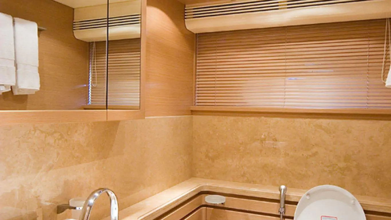 Yacht Aquaholic 97 | Yachts