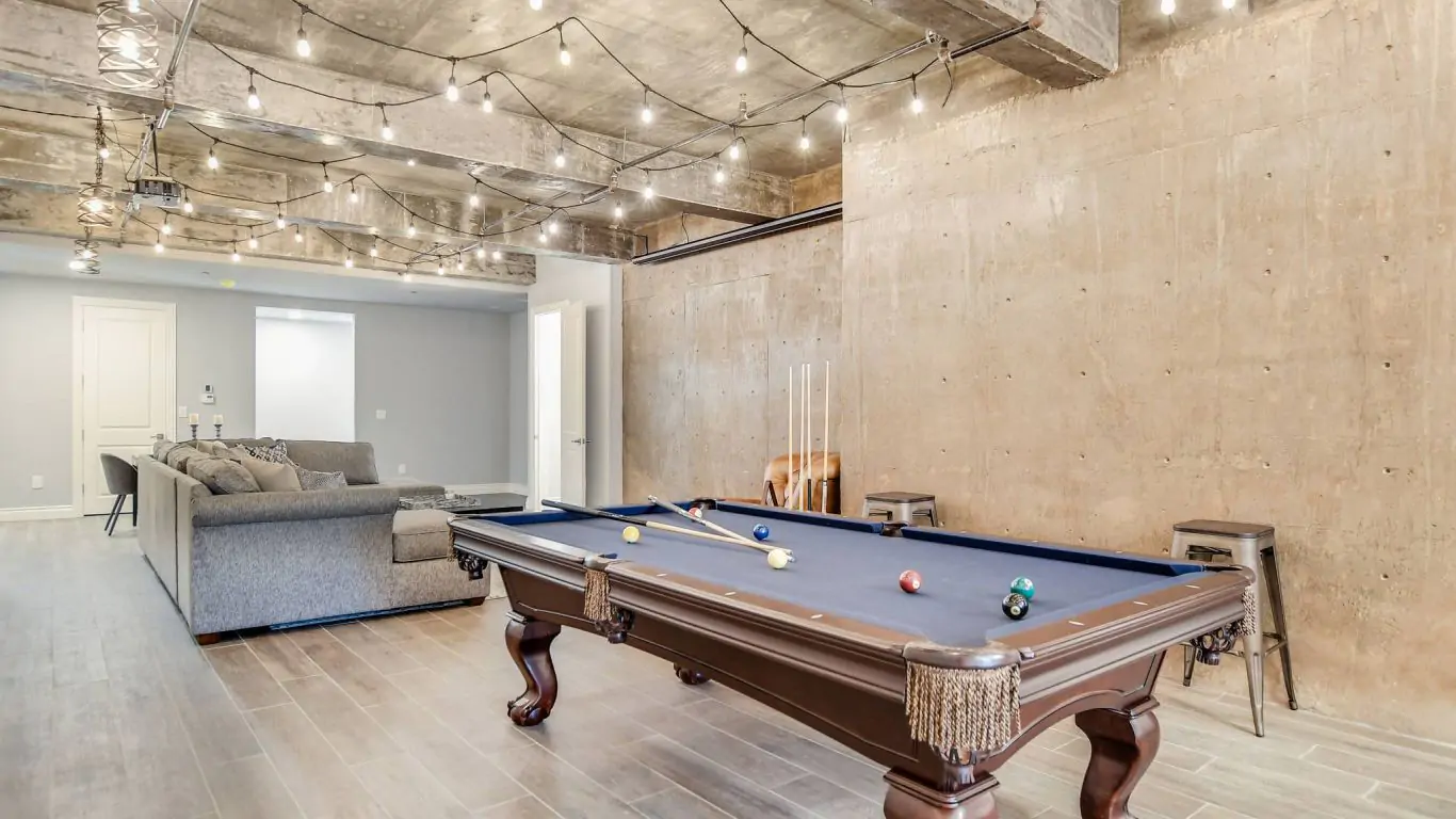 Villa Natali | Austin